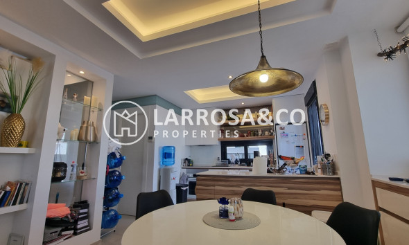 Вторичный рынок - Таунхаус - Сьюдад Кесада - Lo Marabu