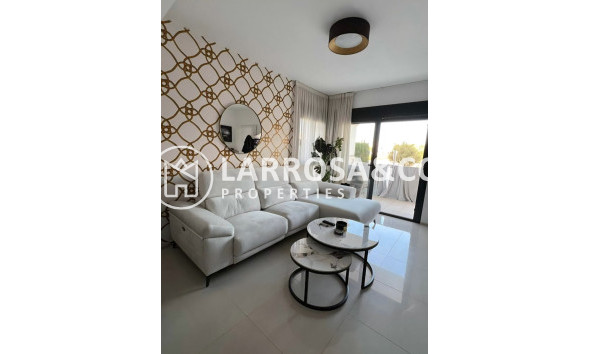 Вторичный рынок - Таунхаус - Сьюдад Кесада - Lo Marabu