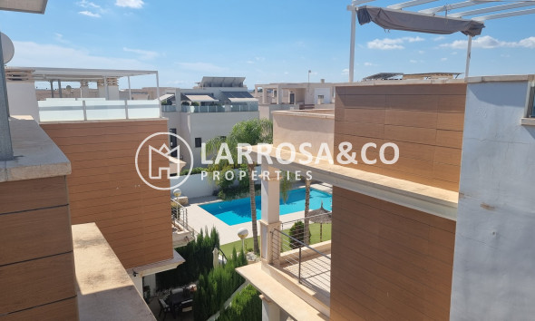 Вторичный рынок - Таунхаус - Сьюдад Кесада - Lo Marabu