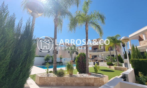 Вторичный рынок - Таунхаус - Сьюдад Кесада - Lo Marabu