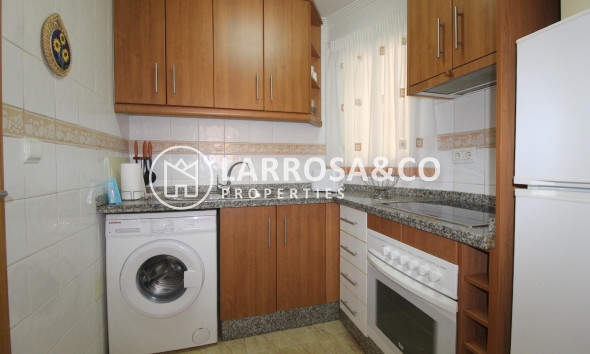 Reventa - Apartamento - Torrevieja - Estacion de autobuses