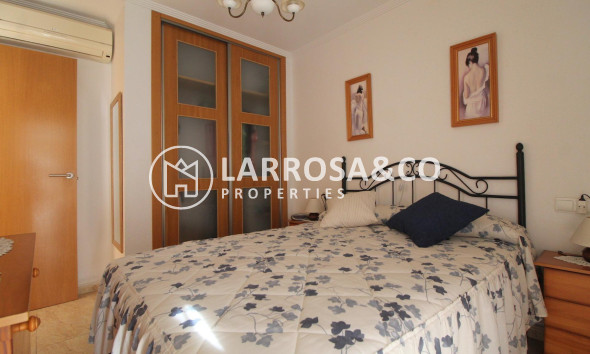 Reventa - Apartamento - Torrevieja - Estacion de autobuses