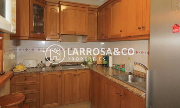 Resale - Apartment - Torrevieja - Playa del cura