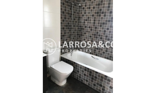 Вторичный рынок - Квартира - Альморади - Almoradí