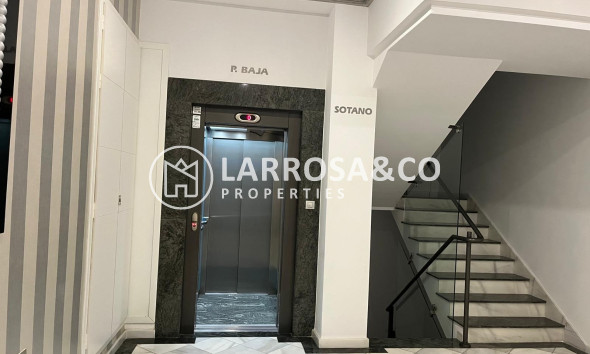 Вторичный рынок - Квартира - Альморади - Almoradí