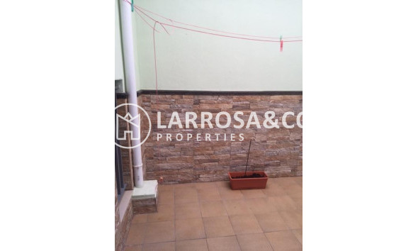 Вторичный рынок - Квартира - Альморади - Centro urbano 2