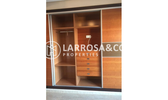 Вторичный рынок - Квартира - Альморади - Centro urbano 2