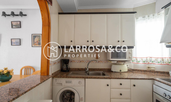 Resale - Apartment - Torrevieja - Playa del cura