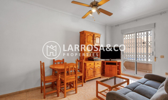 Resale - Apartment - Torrevieja - Centro