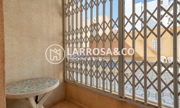 Resale - Apartment - Torrevieja - Centro