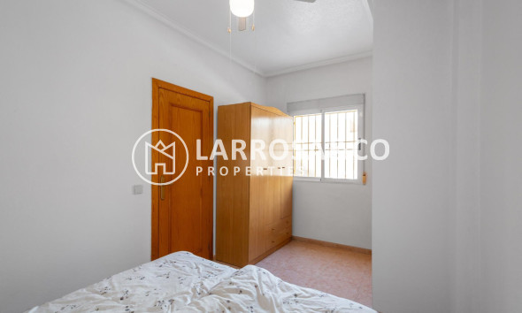 Resale - Apartment - Torrevieja - Centro