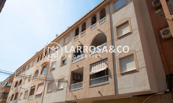 Resale - Apartment - Torrevieja - Centro