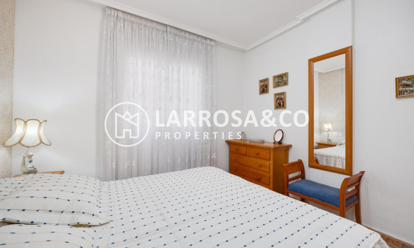 Reventa - Apartamento - Torrevieja - Playa del cura