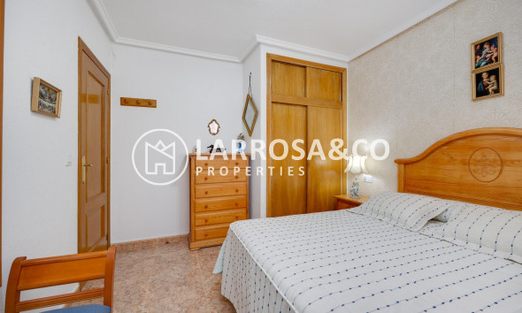 Reventa - Apartamento - Torrevieja - Playa del cura