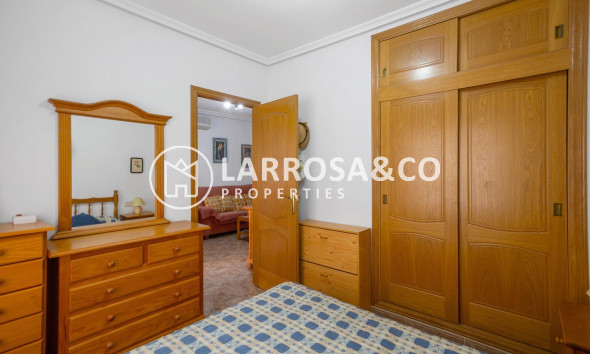 Вторичный рынок - Квартира - Торревьеха - Estacion de autobuses