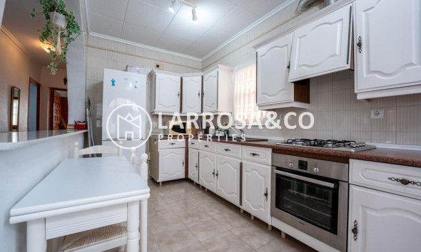 Вторичный рынок - Дом - Торревьеха - La Siesta - El Salado - Torreta