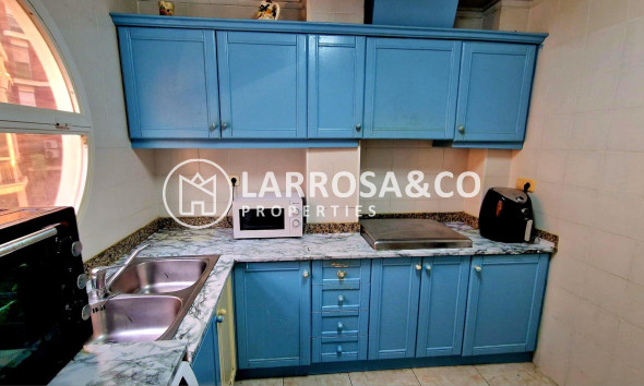 Resale - Apartment - Torrevieja - Los Locos Beach