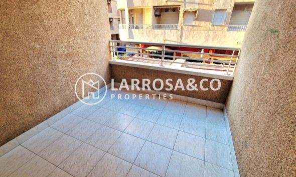 Resale - Apartment - Torrevieja - Los Locos Beach