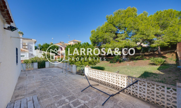 Вторичный рынок - Дом - Торревьеха - Лос Балконес