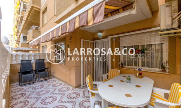 Resale - Apartment - Torrevieja - Centro