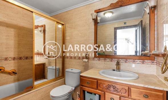 Вторичный рынок - Квартира - Торревьеха - Estacion de autobuses