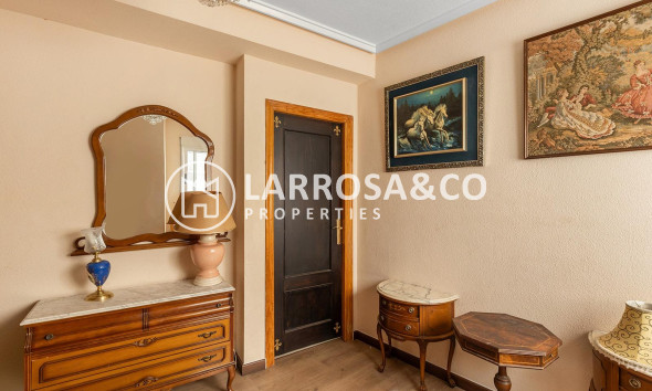 Вторичный рынок - Квартира - Торревьеха - Estacion de autobuses