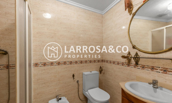 Вторичный рынок - Квартира - Торревьеха - Estacion de autobuses