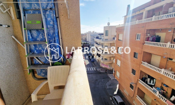 Resale - Apartment - Torrevieja - Centro