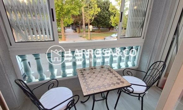 Resale - Apartment - Torrevieja - Acequion