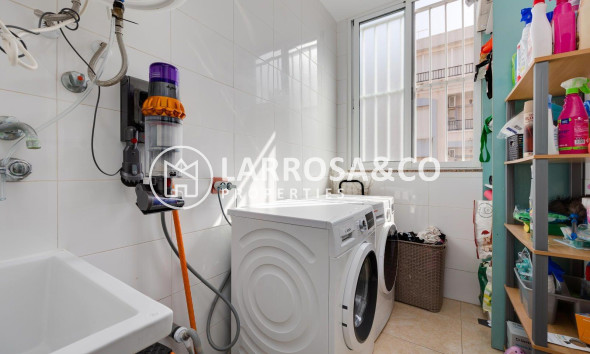 Herverkoop - Apartment - Torrevieja - Centro