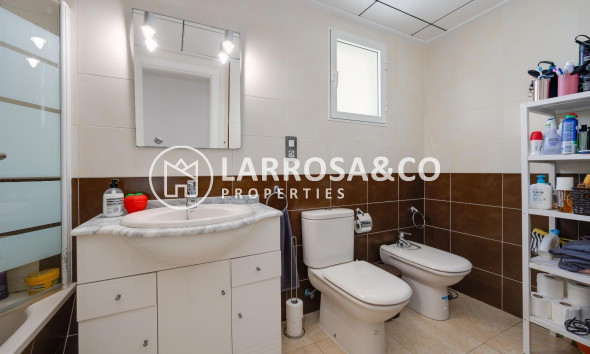 Herverkoop - Apartment - Torrevieja - Centro