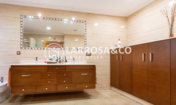 Reventa - Chalet - Redovan - Comunidad valenciana