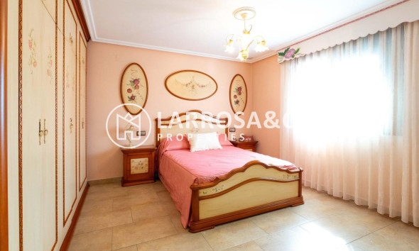 Reventa - Chalet - Redovan - Comunidad valenciana