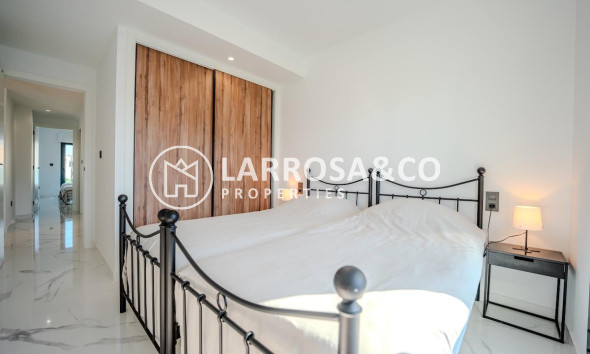 Resale - Apartment - Guardamar del Segura - El Raso