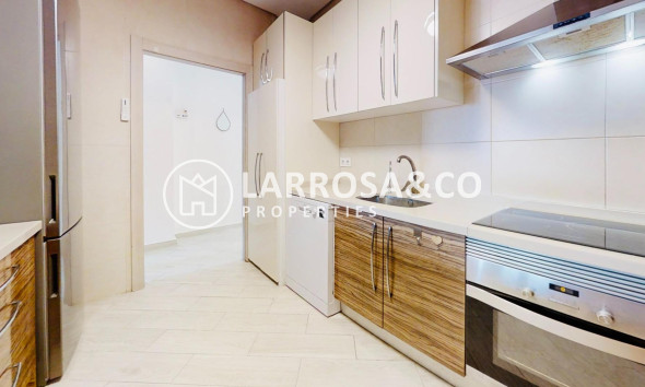 Вторичный рынок - Дом - Торревьеха - Playa de los Naufragos