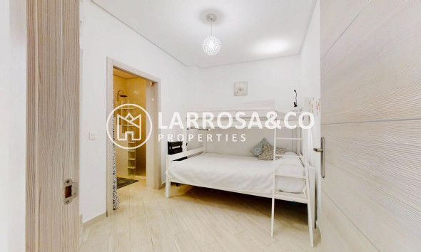 Вторичный рынок - Дом - Торревьеха - Playa de los Naufragos