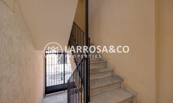 Herverkoop - Apartment - Torrevieja - Los Locos Beach