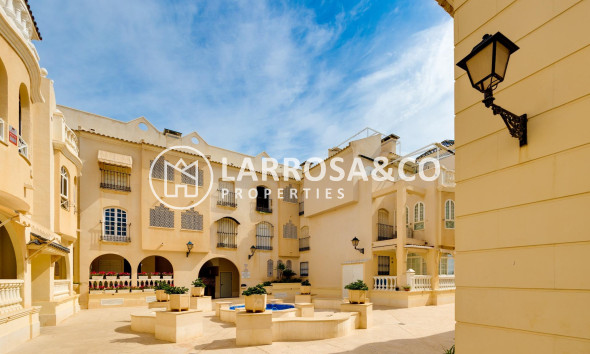 Herverkoop - Apartment - Torrevieja - Los Locos Beach