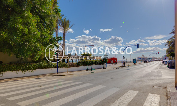 Herverkoop - Apartment - Torrevieja - Los Locos Beach