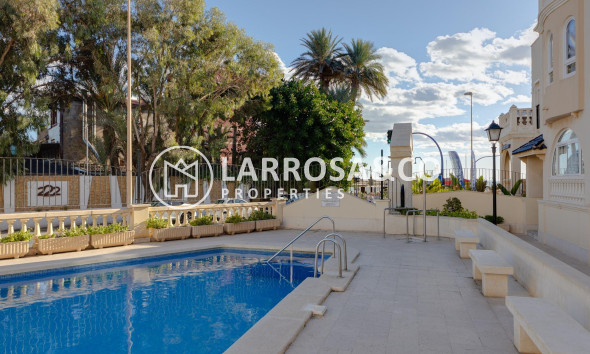 Herverkoop - Apartment - Torrevieja - Los Locos Beach