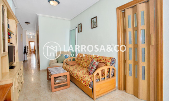 Resale - Apartment - Torrevieja - Centro