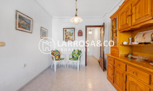 Resale - Apartment - Torrevieja - Estacion de autobuses