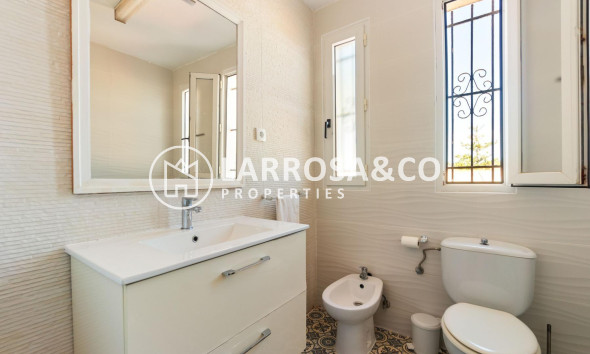 A Vendre - Villa - Orihuela costa - La Zenia