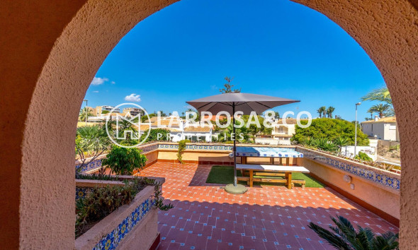 A Vendre - Villa - Orihuela costa - La Zenia