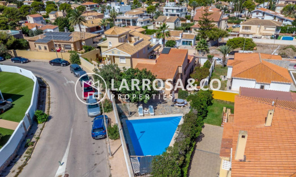 A Vendre - Villa - Orihuela costa - La Zenia