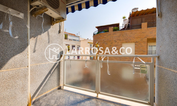 Reventa - Apartamento - Torrevieja - Playa del cura