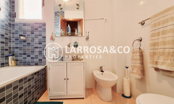 Resale - Bungalow - Orihuela costa - Los Altos