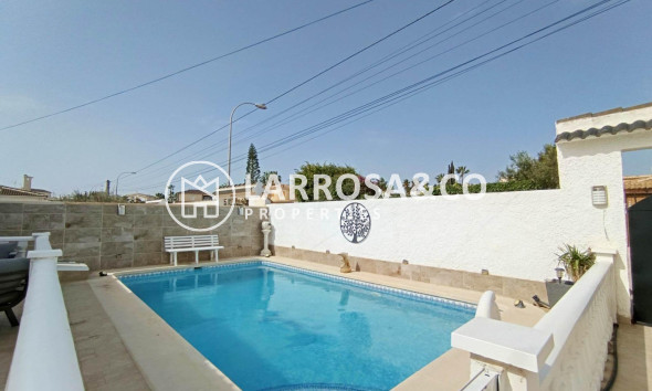 Resale - Detached House/Villa - Torrevieja - La Siesta - El Salado - Torreta