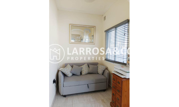 Resale - Detached House/Villa - Torrevieja - La Siesta - El Salado - Torreta