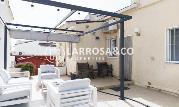 Resale - Detached House/Villa - Torrevieja - La Siesta - El Salado - Torreta